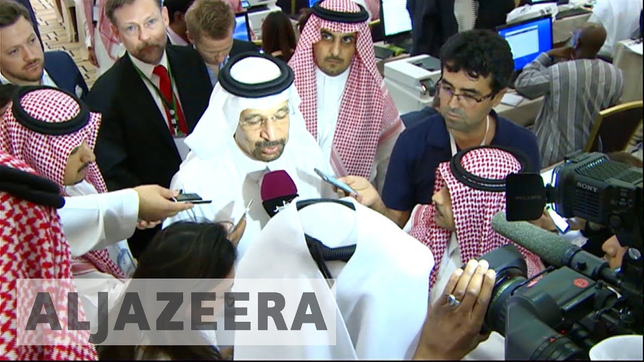 المملكة العربية السعودية تكثف جهودها لخفض إمدادات النفط العالمية