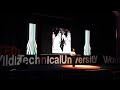 Beyaz İpek Bir Gömleğin Hikayesi | Gamze Saraçoğlu | TEDxYildizTechnicalUniversityWomen