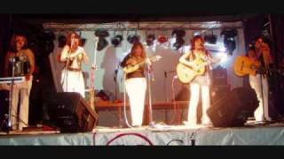 Video thumbnail of "grupo femenino SURIMANA "PRENDA QUERIDA" Gilberto Rojas"