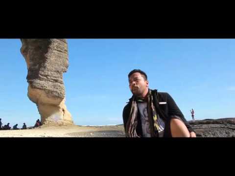 B'JAH PECAH (official video) - YouTube