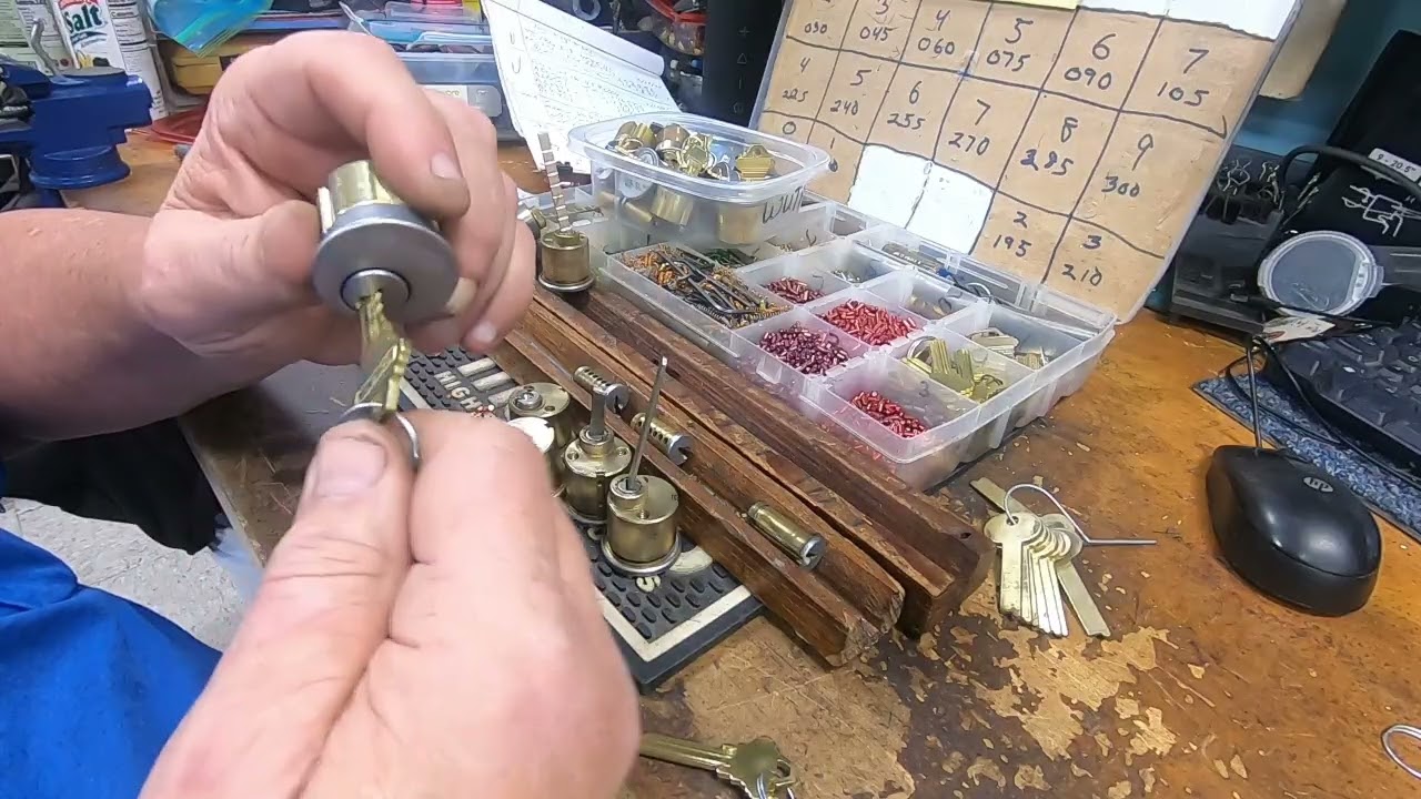 MASTER KEYING RIM AND MORTISE  CYLINDERS  SCHLAGE KEYWAY