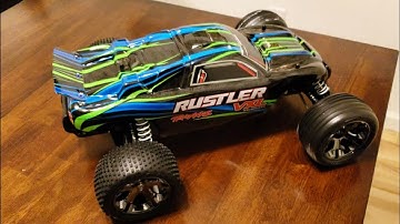 Traxxas Rustler VXL Skatepark Bash