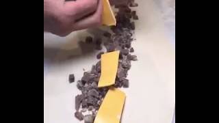 Kavurma Cheddar Ve Lezzet Patlaması Müdavim Pide Salonu