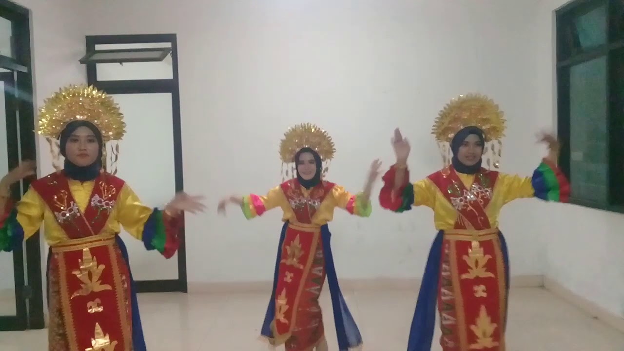  Tari betawi ondel ondel dari jakarta YouTube