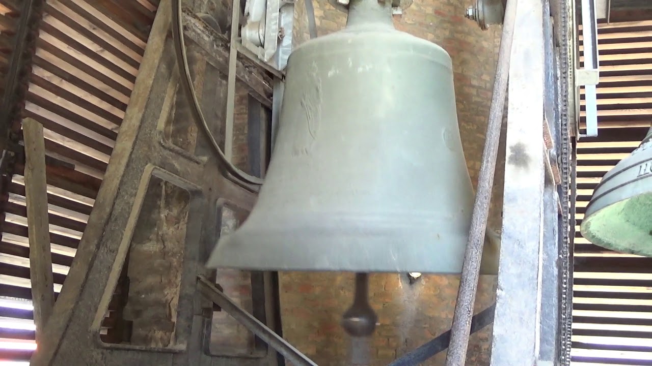 Budapest V. (H) - A Szent István Bazilika Henrik harangja (Déli harangszó)