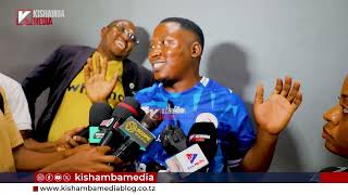 Mchome Amvaa Seleman Mwalimu Ameshangilia I La Pacome,Yanga Hii Inatisha Wapewe Ubingwa Wao