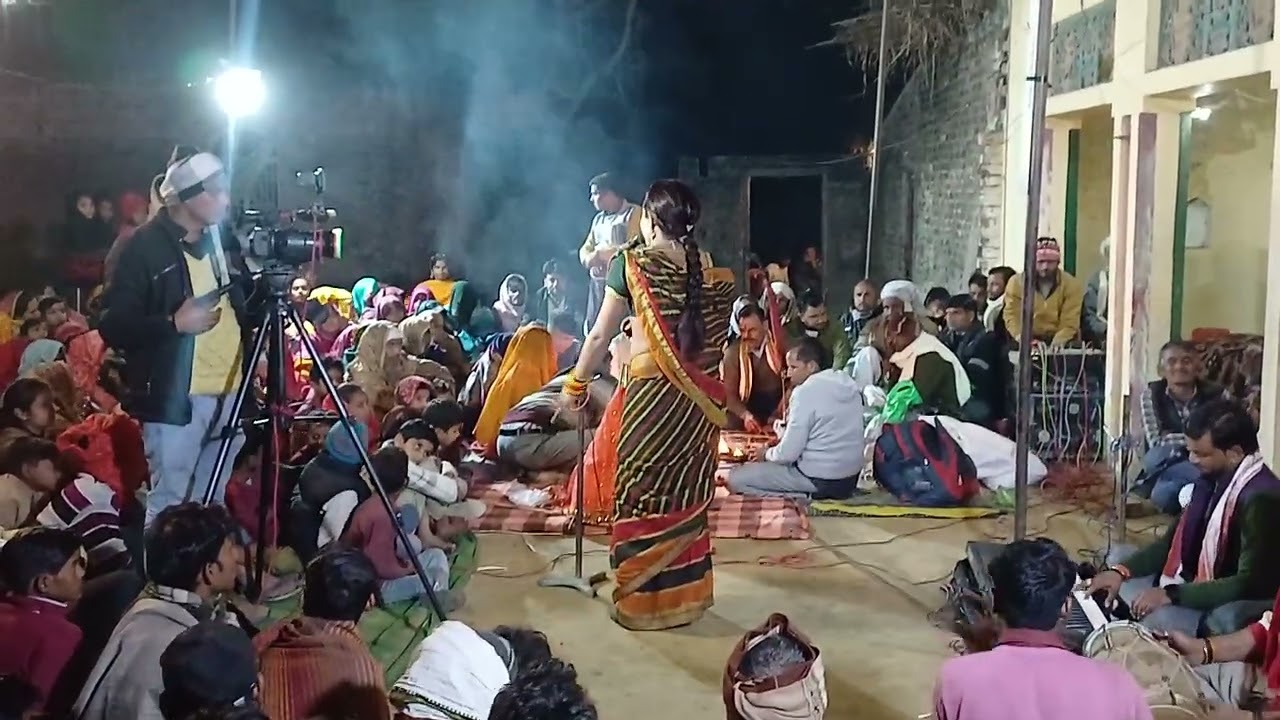 #झूला पीपल पर डलवा 🙏दूंगी मत रूठे दुर्गे मैया ✔️रवि डांसर की आवाज में 💯राजेश सांवरिया भगत पार्टी 