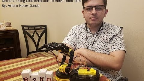Demo 4: Using blob detection to move robot arm. Introduction to robotics by Dr. Becker