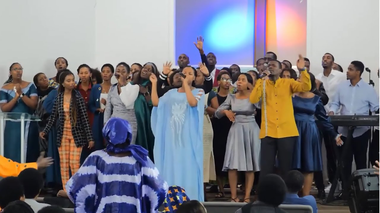 Abisiraheri Bava Ibaburoni Bari Bameze Nk'abarota