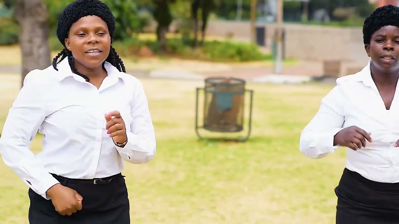 ANGLICAN WOMEN'S CHOIR KATLEHONG  (RSA  )      OTSOGOLERA WATHU NDI NDANI. 