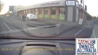 Commodore Driver runs red light and hits Velostar - Traralgon VIC