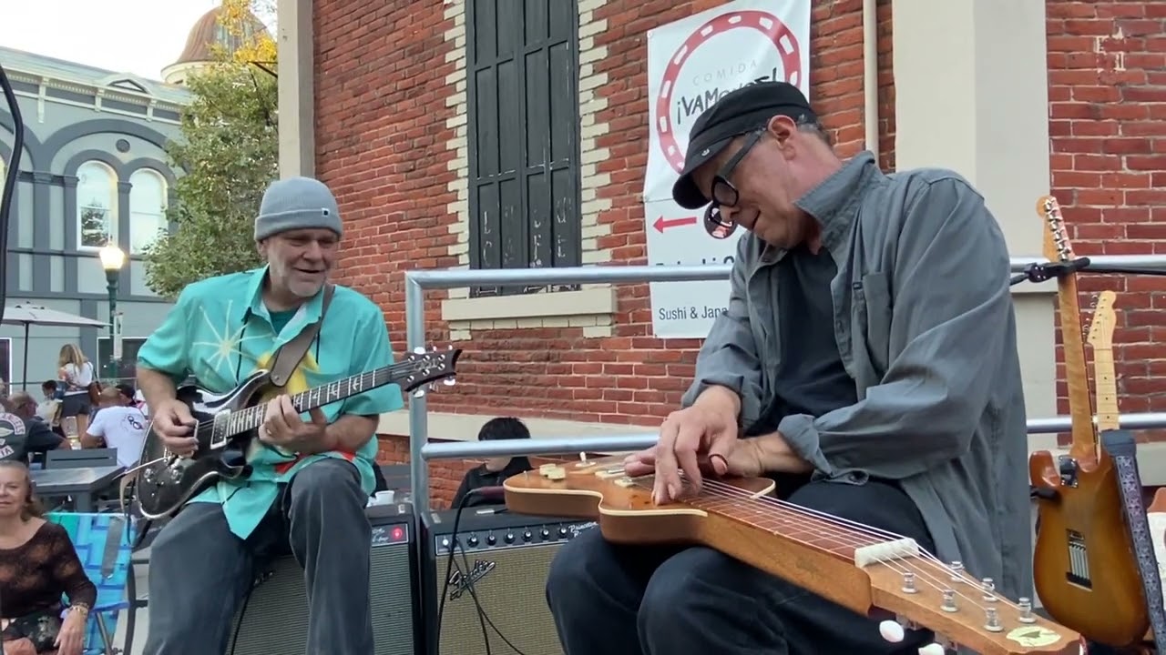 Walker Bros at Abbott Square, Santa Cruz - August 6 2022