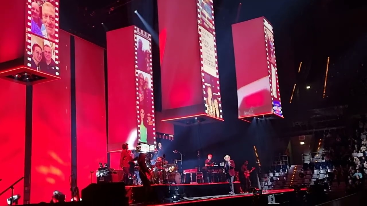 Simply Red - Holding Back the Years -Mannheim Germany - 21.11.2022