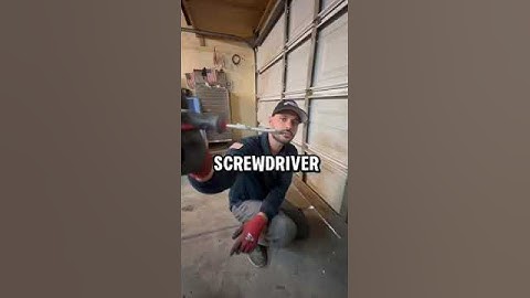How to fix a garage door gap 🔥 Say Goodbye to Garage Door Gaps in Seconds with This Simple Trick!