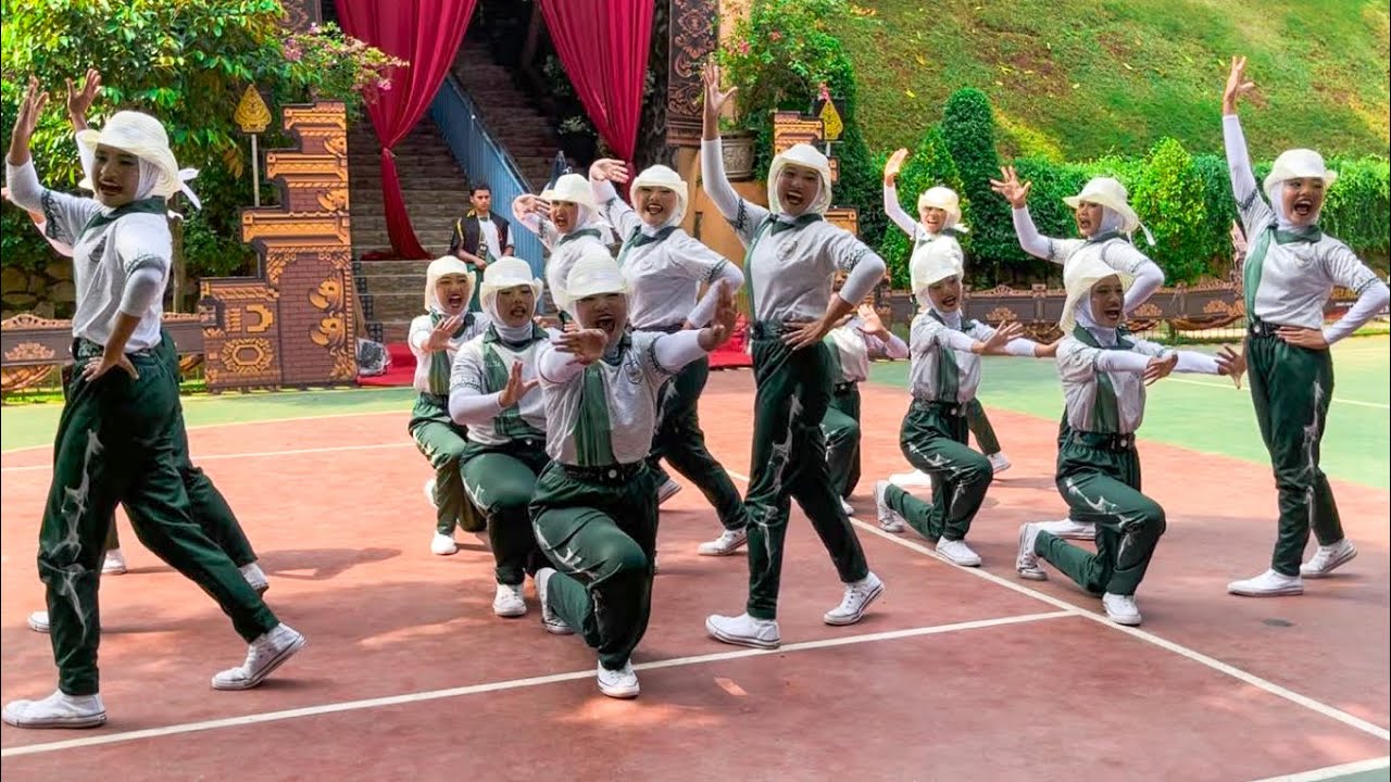 MERINDING! PASKIBRA SMPN 1 CICALENGKA LKBB AKRABIS V SMKN 3 KOTA BEKASI