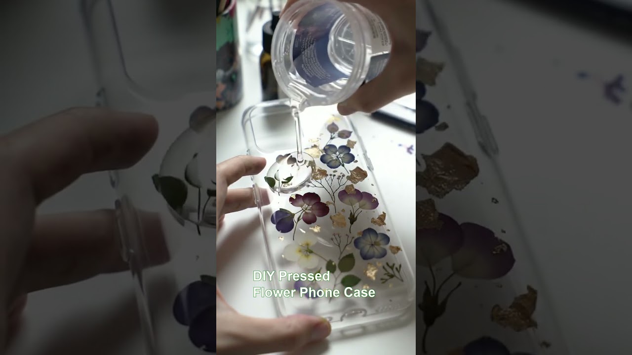 DIY Pressed Flower Phone Case