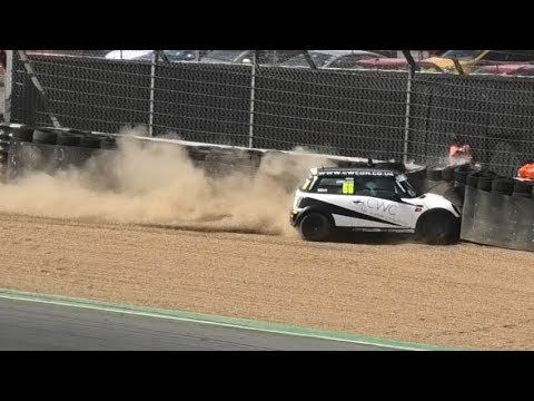 mini-cooper-crash---brands-hatch-mini-festival---july-2019