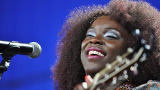 Yola - Walk Through Fire (Live at Farm Aid 2019)