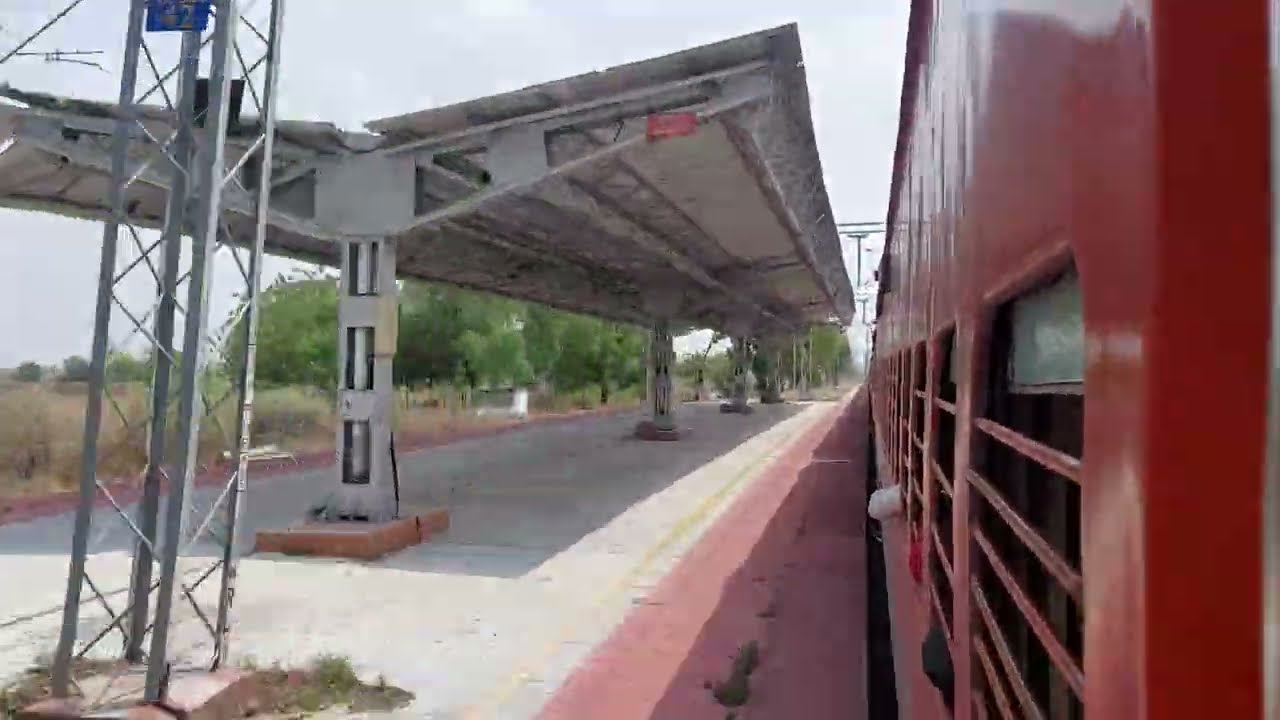 12478-Shri Mata Vaishno Devi Katra-Jamnagar SF Express Skipping Vani Road