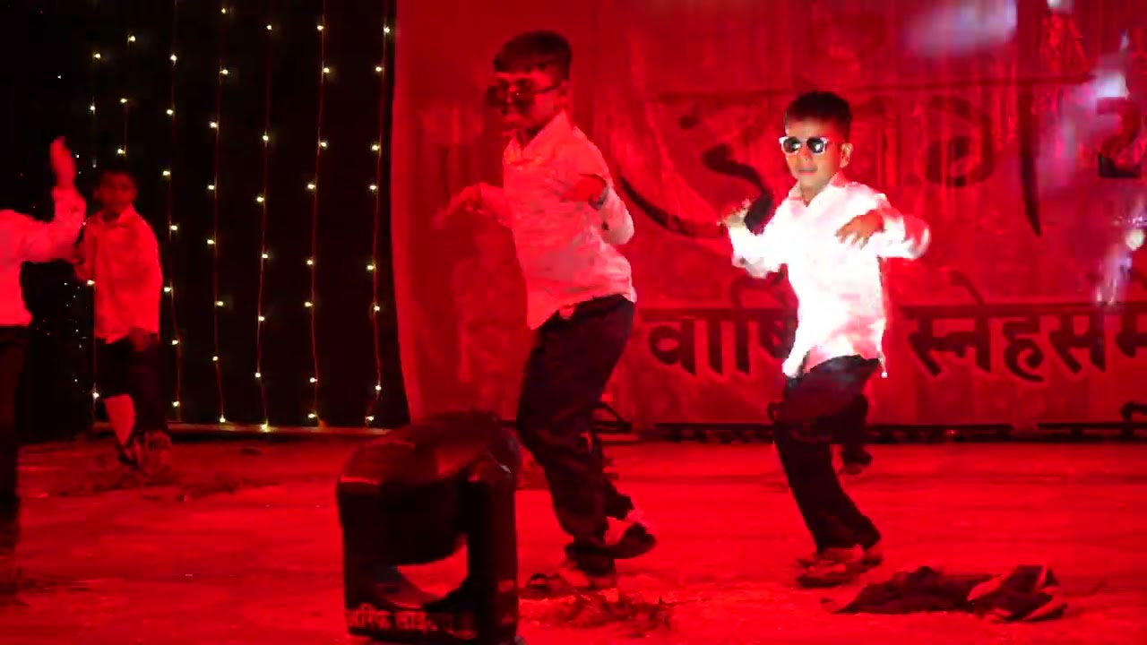 FANNY DANCE ERA PUBLIC SCHOOL JEUR #era #school #funny