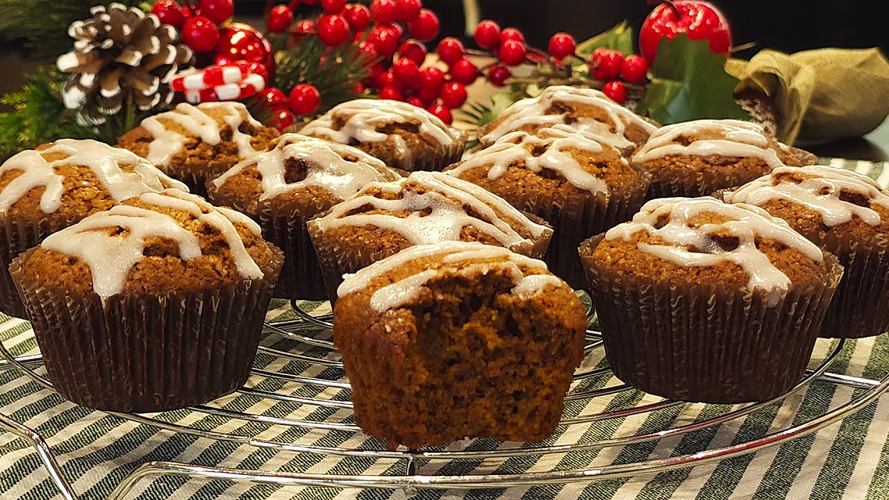 Easy Gingerbread Muffins Recipe