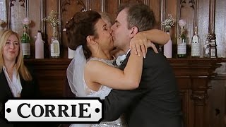 Coronation Street - Steve's Weddings: Steve And Michelle Tie The Knot