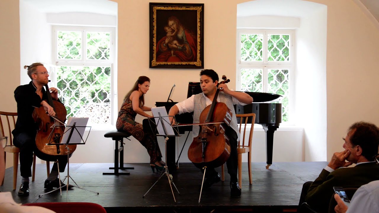 Shostakovich: Prelude Johannes Moser & Adam Javorkai, Clara Biermasz