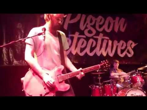 The Pigeon Detectives - Keep On Your Dress - YouTube