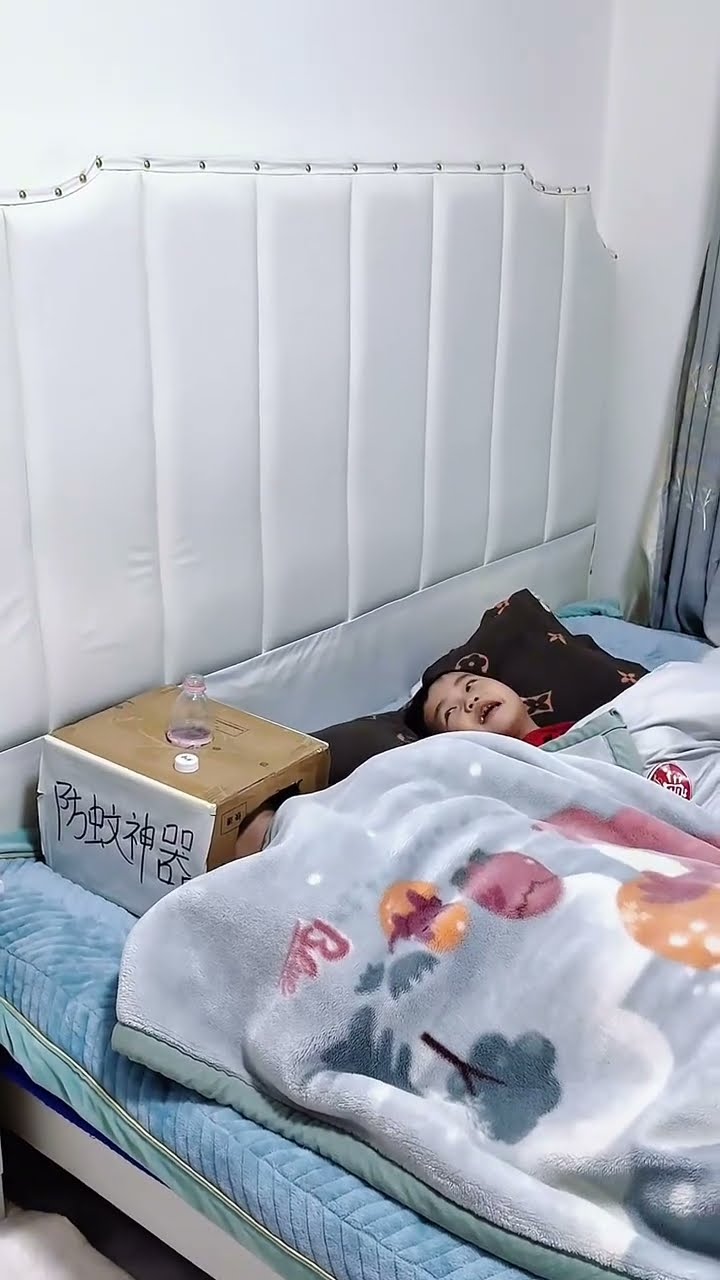 爸爸做的防蚊神器，没想到儿子会这样！#Cute baby#Cute#呆萌小米宝#聪明宝宝#萌娃