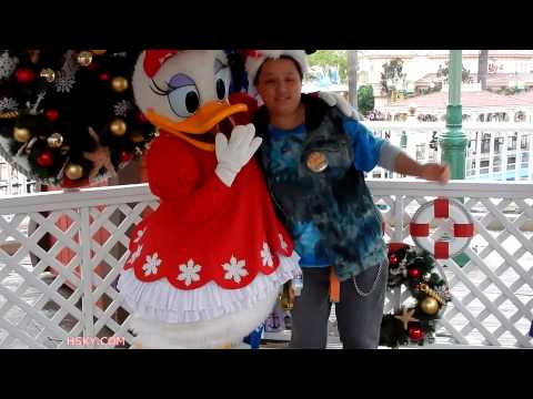 V#265 HSKY 2014 Holiday DAISY Meet & Greet DCA Disneyland California Adventure ducky HD