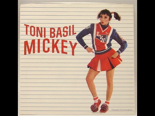 Hey mickey baby. Toni Basil - Mickey. Хей Микки. Hey Mickey Cover. Toni Basil фото.