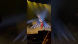 A Boy Reaction To Lisa Swalli Cant Stop Laughing