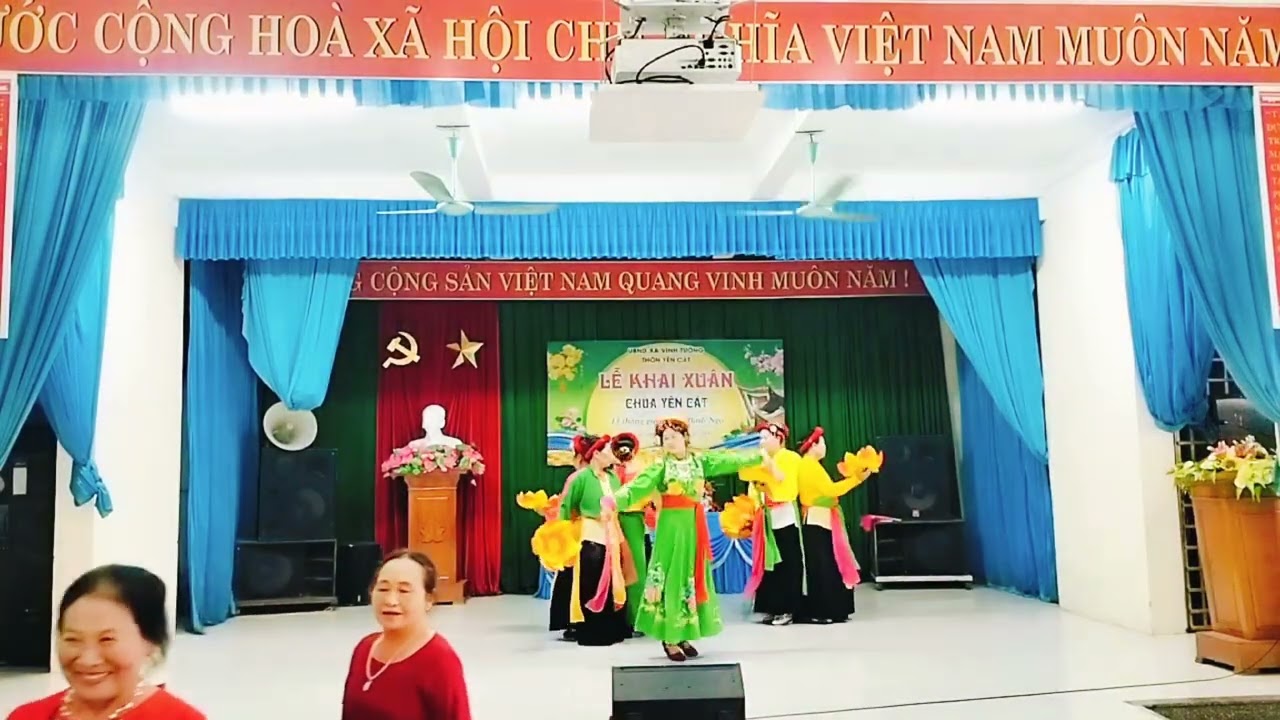 CÔ ĐÔI THƯỢNG NGÀN.Clb NCT thôn Yên Cát 