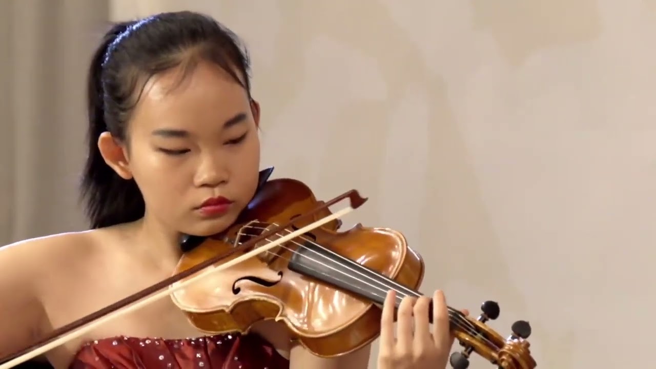 Aijia Li Sibelius: Violin Concerto in D Minor, Op. 47