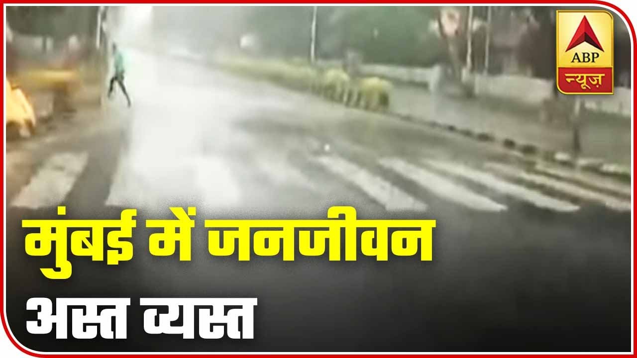 Chaos At Mumbai`s Nariman Point Due To Strong Winds, Downpour | ABP News