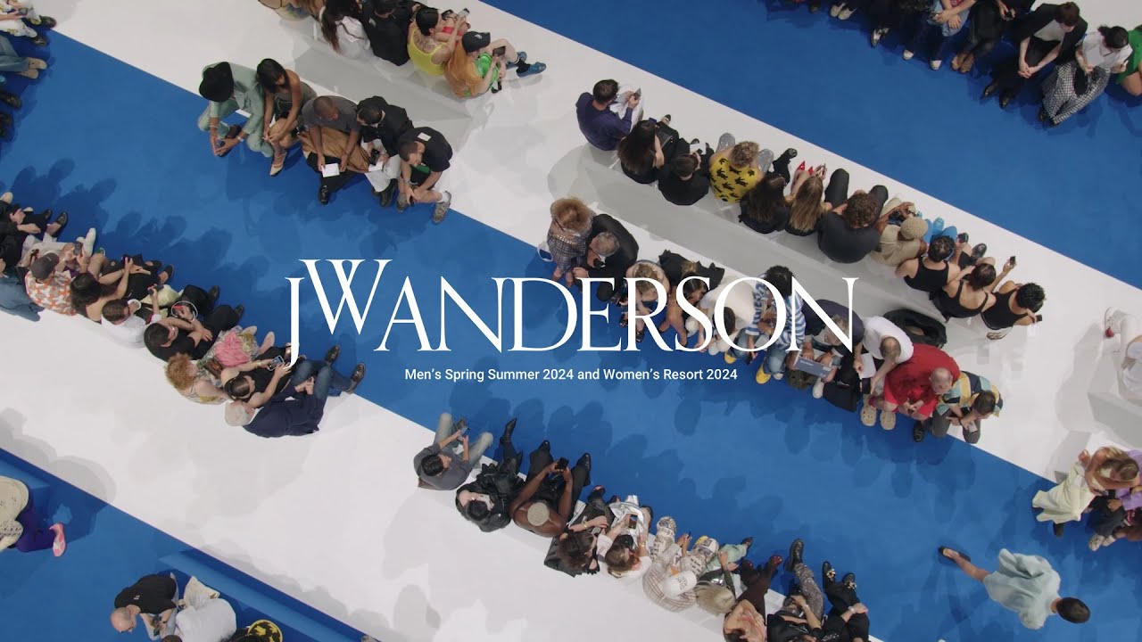 JW Anderson I MEN’S SS24 & WOMEN’S RS24 SHOW - YouTube