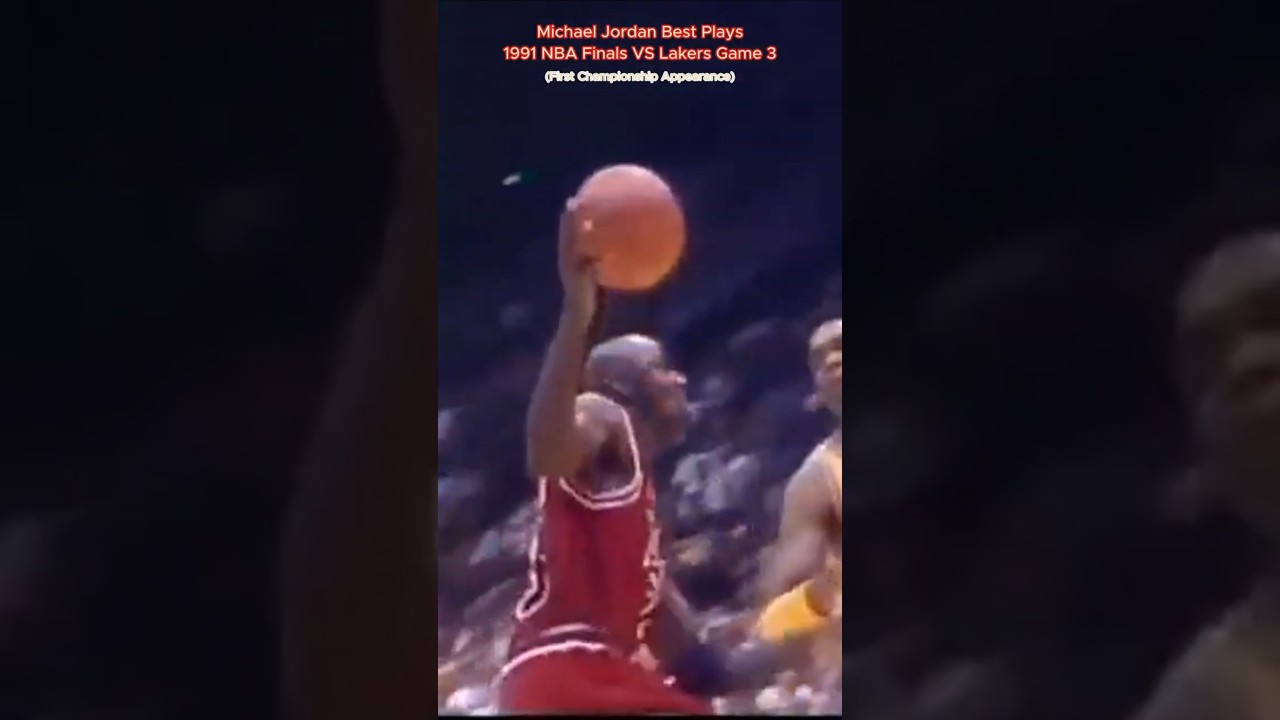 The Out of this World Partnership of Michael Jordan & Scottie Pippen!