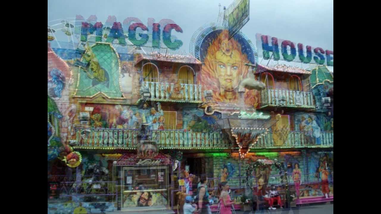 Fotoshow: Magic House Kutschenbauer