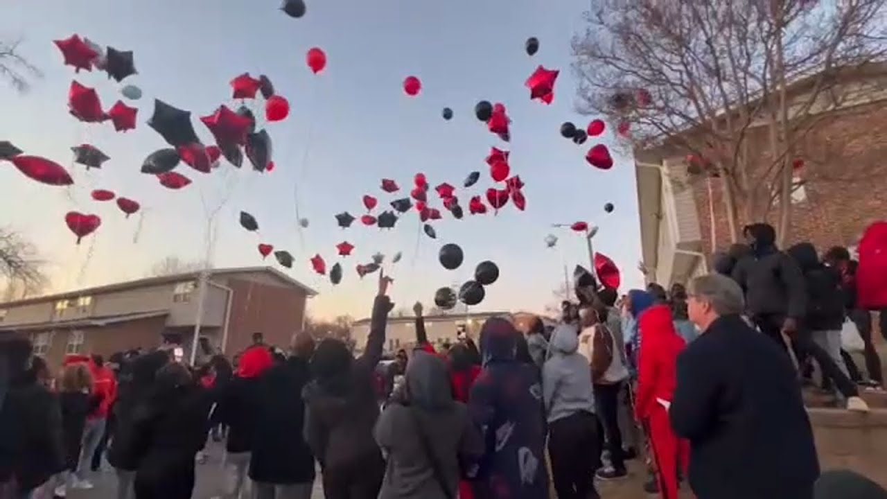 Family holds balloon release in honor of Delvin Ferrell - YouTube