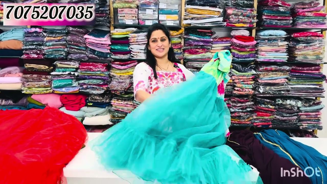 Новейшие дизайнерские платья, платья на заказ от @srinidhidesigners1048