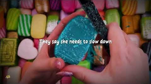 Thumbnail of David Guetta feat. Akon - Sexy Chick (Clean Version) (Lyrics)