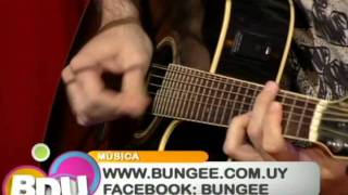 Video-Miniaturansicht von „Bungee - Descarrilado acustico - Montevideo Uruguay“