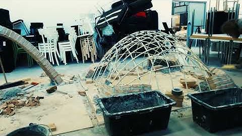 Experiment of using flexible false-work for brick vaults