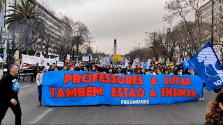 150 mil Pessoas Marchando Pela Educação na Maior Manifestação de Sempre de Professores em Portugal.