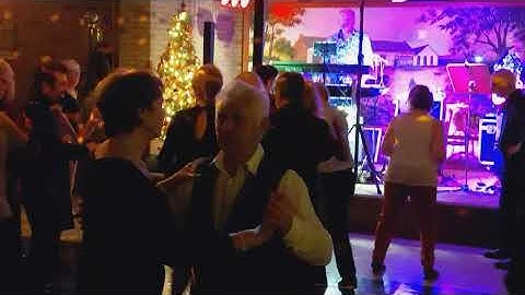 Gewoon gezellig doorgaan in Dancing Waldeslust natuurlijk 