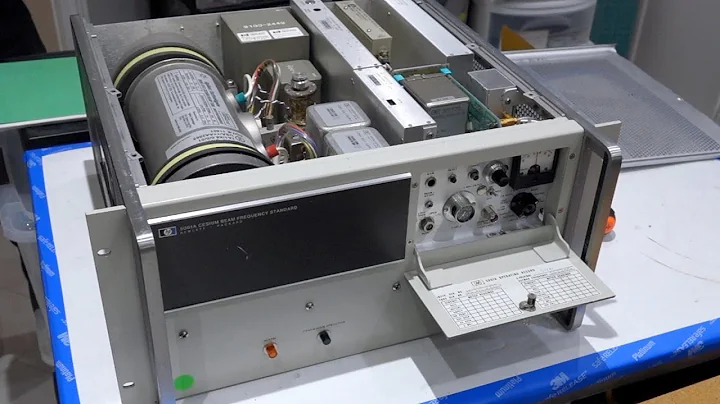 How an Atomic Clock Really Works: Inside the HP 50...