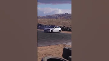 درفت بي ام دبليو في الحلبة BMW Drift 