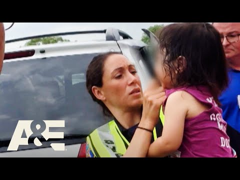 Toddler Rescued From Hot Car on 90-Degree Day | Customer Wars | A&E