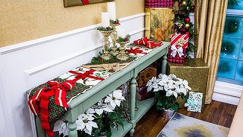 DIY Christmas Table Runner - Home & Family