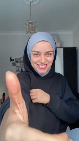 No bra challenge #Tiktok #shorts #nobra #cherryonthecake